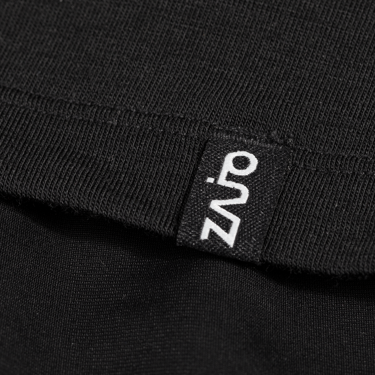 Kora, sweat à capuche en laine mérinos pour femme, coloris Black