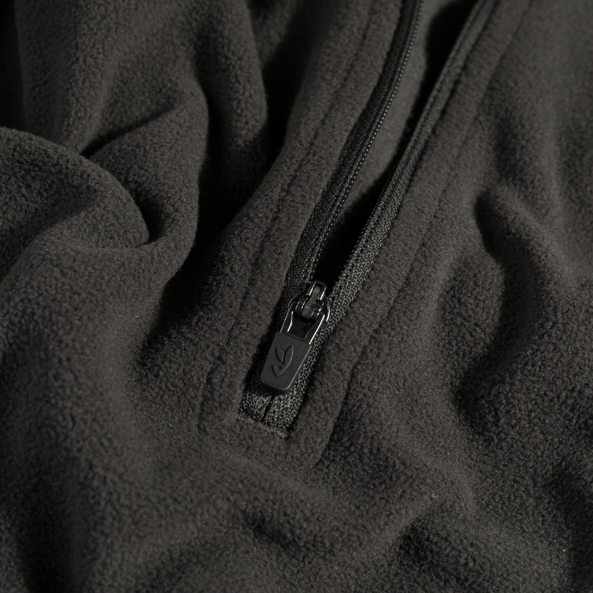 Auro, haut polaire zippé pour femme, coloris Black Olive
