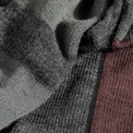 Hejma, chaussettes mi-hautes en laine mérinos, coloris Decadent Red