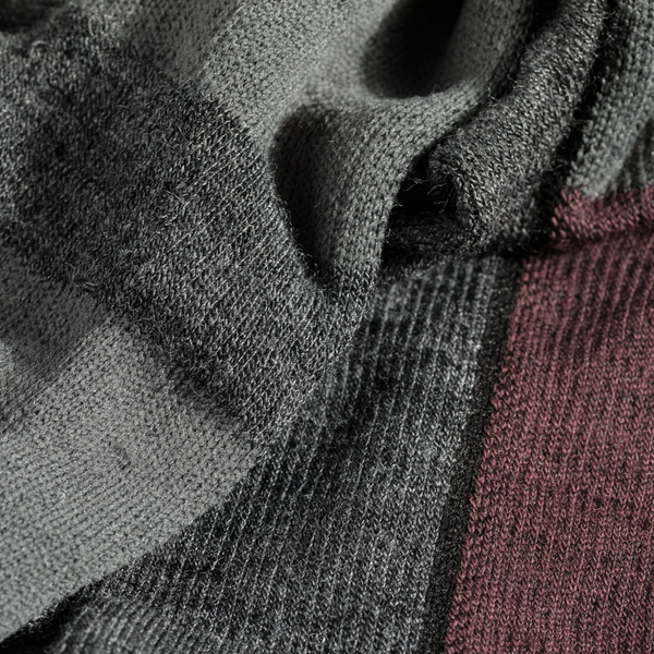Hejma, chaussettes mi-hautes en laine mérinos, coloris Decadent Red