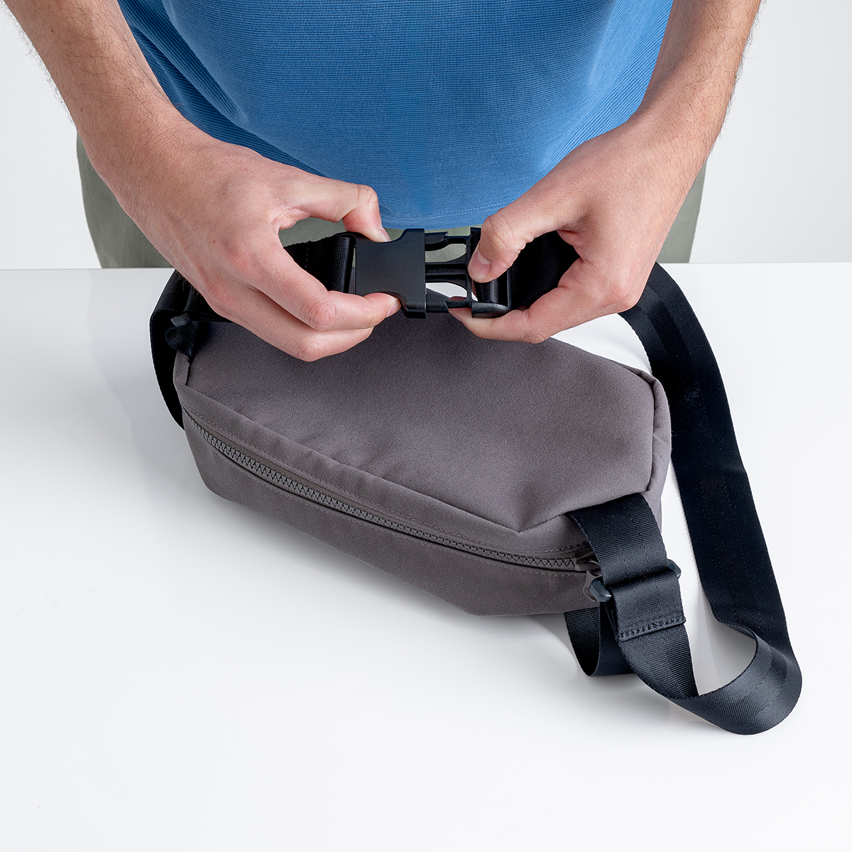 Monda, sac bandoulière, coloris Falcon Grey